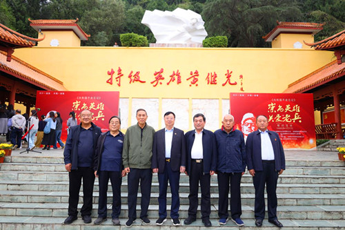 图片4_副本.jpg