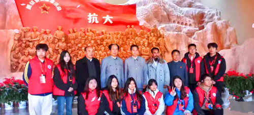 QQ20251107-142018_副本.jpg